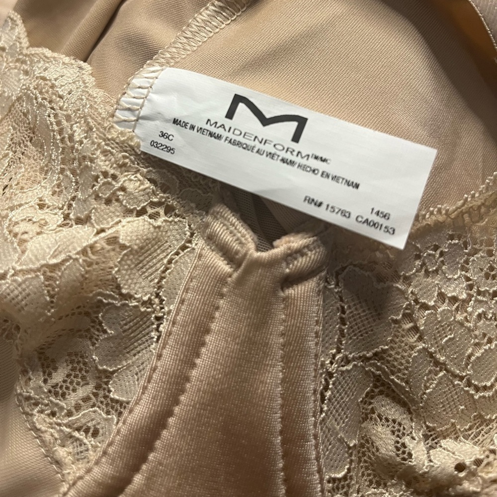 Maidenform Firm Control Shapewear Lace-Trim Body Shaper - Picture 6 of 7